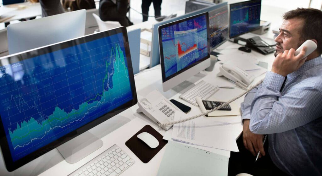 live-analytics-commodity-trading