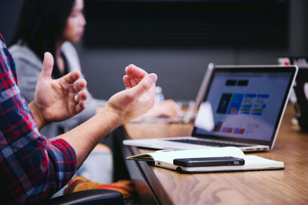 communication-in-commodity-trading