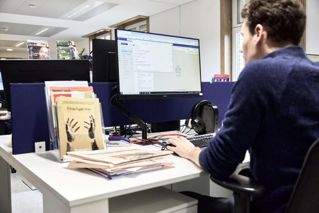 how-to-evaluate-job-offers-from-private-banking-recruiters
