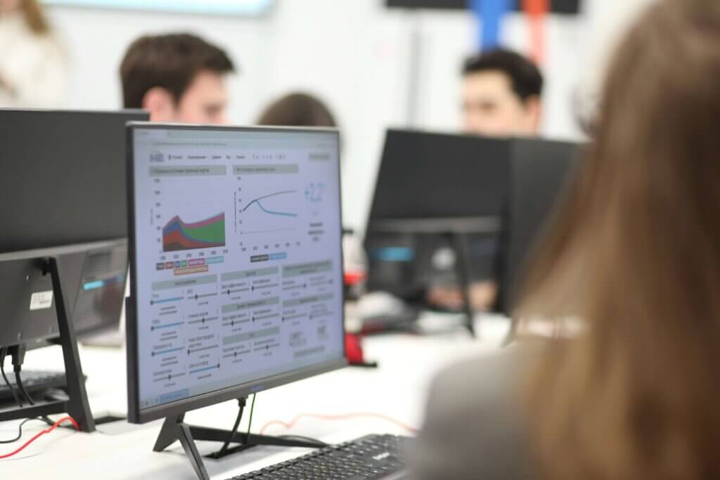 analysis-working-at-desk
