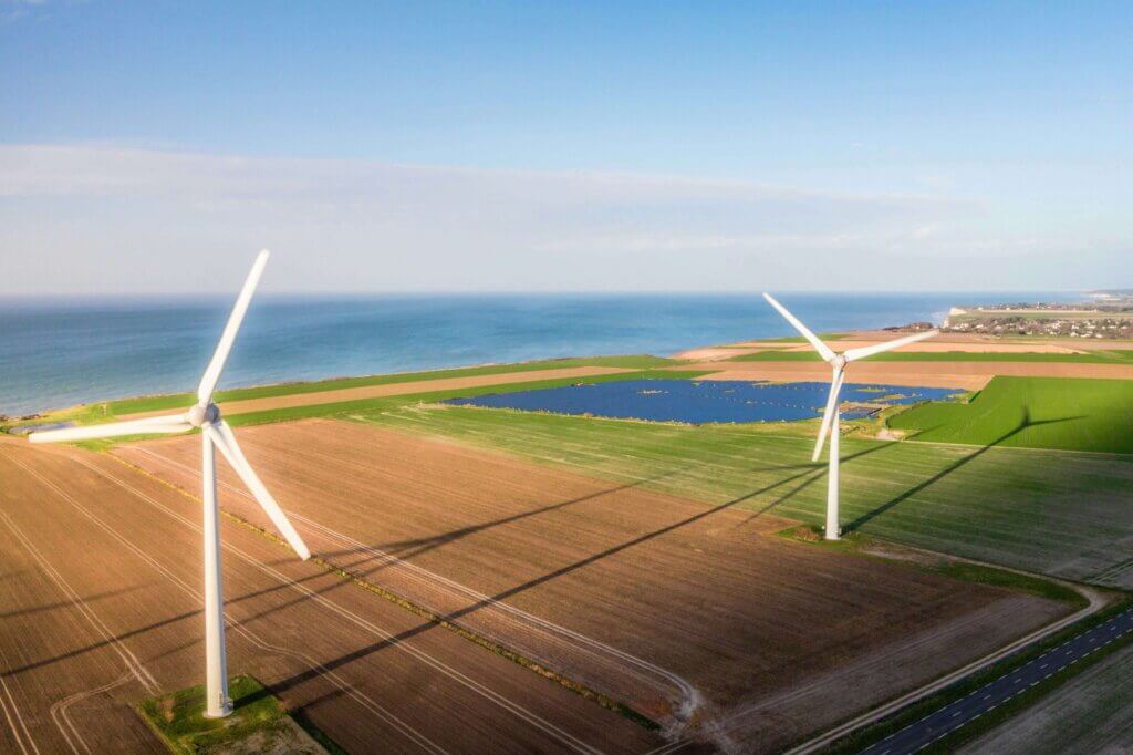 es-commitment-wind-turbines