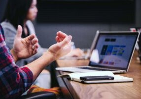 communication-in-commodity-trading