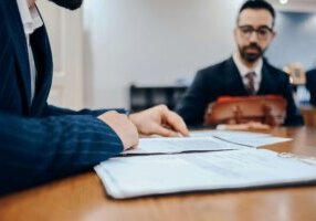 role-of-personal-branding-in-private-banking-careers