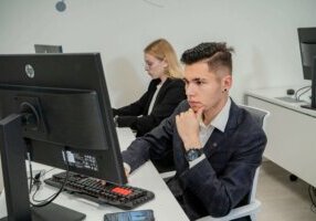 turning-internships-into-full-time-roles
